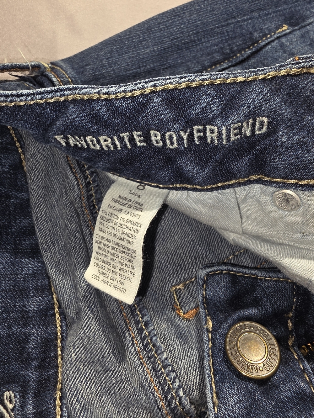 American Eagle Women's Boyfriend Jeans - Dark Blue Wash 31.5" Inseam Low-Rise - Picture 5 of 8
